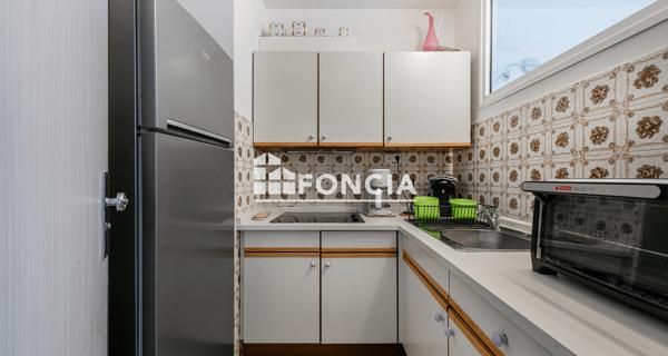 À vendre Appartement 2 pièces 39 m² - Gréoux-les-bains 04800
