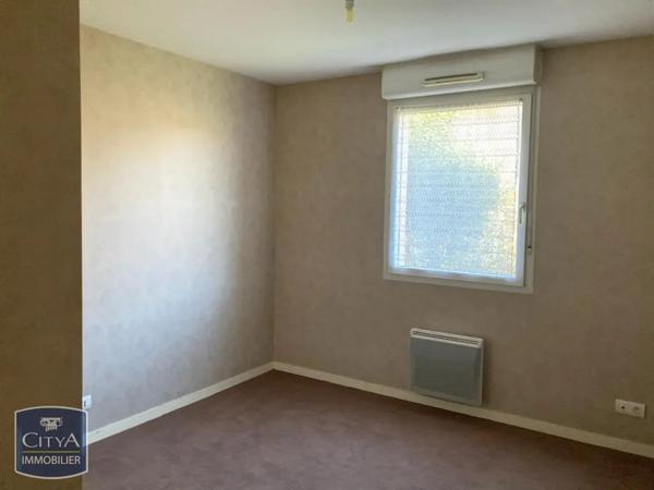 Appartement à louer 2 pièces 58.88m² Autun (71400)