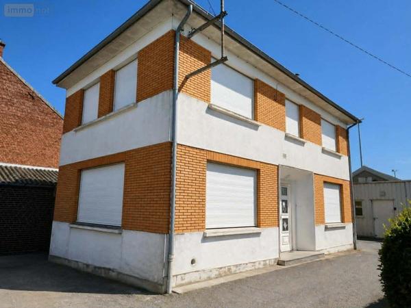 Maison à vendre à Aire-sur-la-Lys dans le Pas-de-Calais (62120), ref : 62096-353