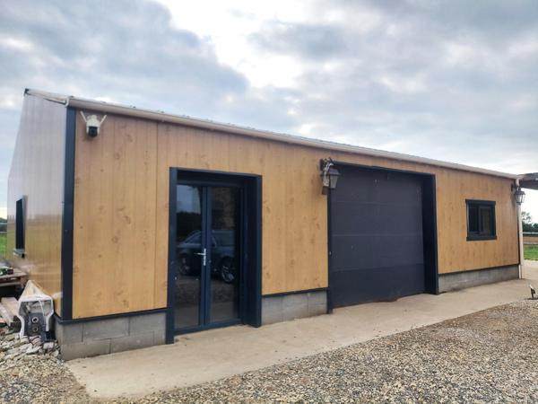 Maison à Fresnay-sur-Sarthe, 72130 - 5 pièces 180m²
