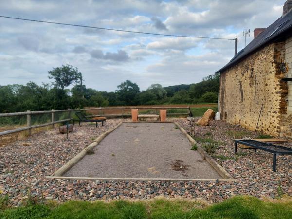 Maison à Fresnay-sur-Sarthe, 72130 - 5 pièces 180m²