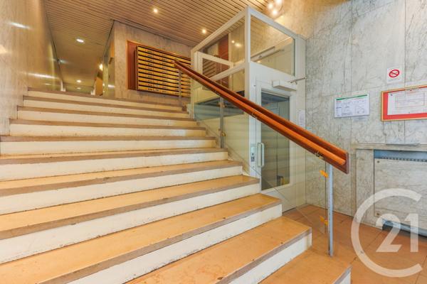 Appartement F3 à vendre  3 pièces - 67,82 m2 MONTROUGE - 92