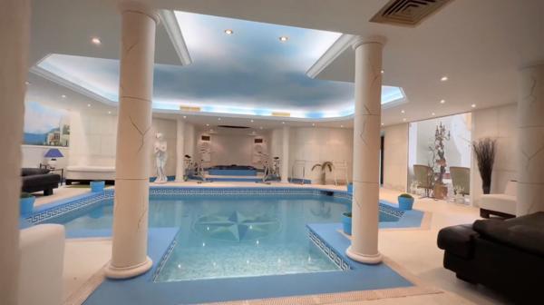 Villa Nice Ouest 665 m2 PISCINE VUE MER