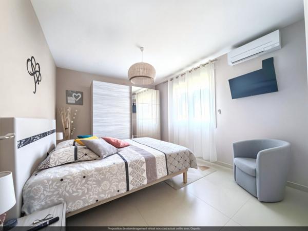 Maison type 6 de 140 m² sur 500 m² de terrain avec piscine et garage