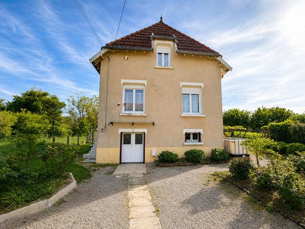 Exclusivité NESTENN CHAUMONT - Maison ancienne à Chalindrey