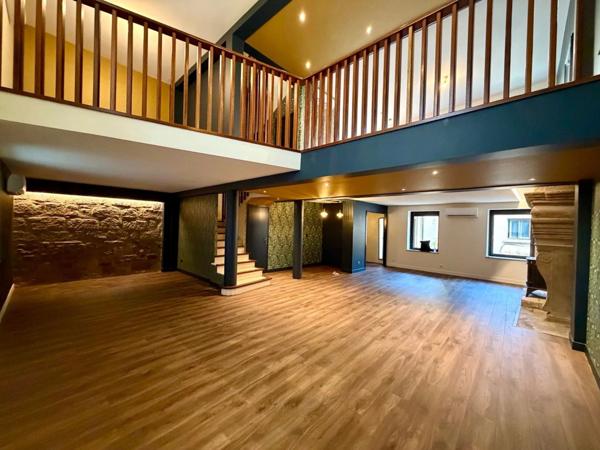 Vente Maison 9 pièces 310 m2 à Brive-la-Gaillarde