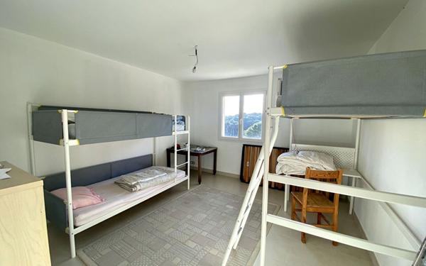 Maison à vendre    5 pièces • 180 m2 La Seyne-sur-Mer