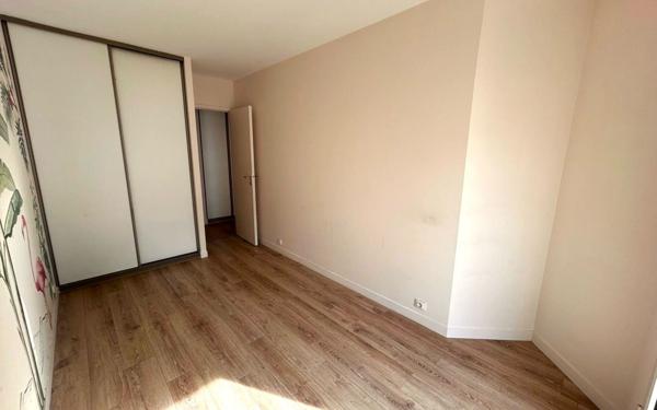 Appartement à louer    3 pièces •  Levallois-Perret