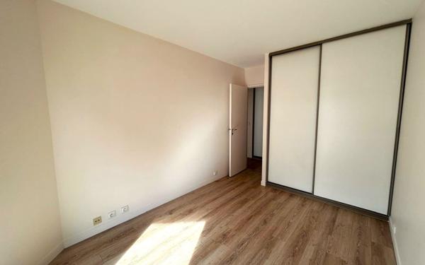 Appartement à louer    3 pièces •  Levallois-Perret