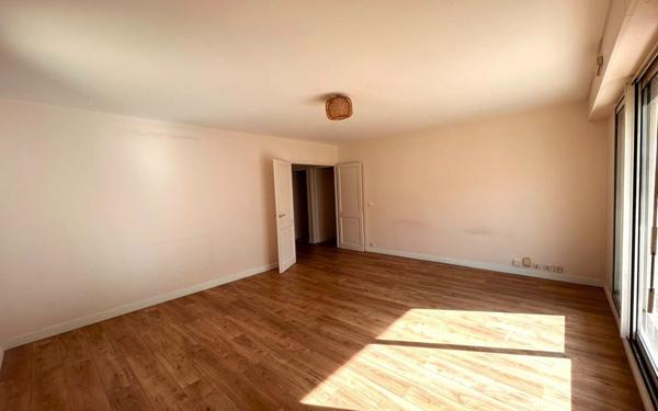 Appartement à louer    3 pièces •  Levallois-Perret