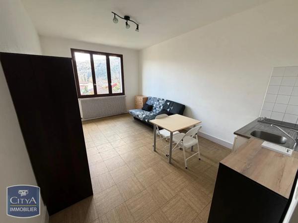 Appartement à louer 1 pièce 24m² Thiers (63300)
