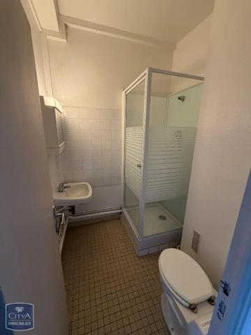 Appartement à louer 1 pièce 24m² Thiers (63300)