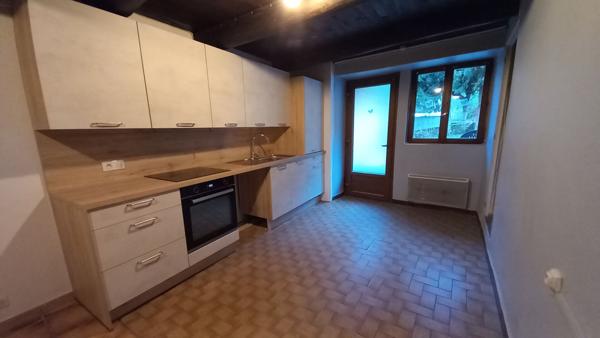 Location appartement près de Saint-Georges - 3 pièce(s) - 65 m² - 450 €/mois