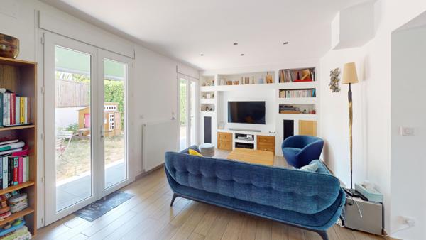 Rare, BALMA, coeur de ville, Appartement T4, grand garage et bureau sous-sol