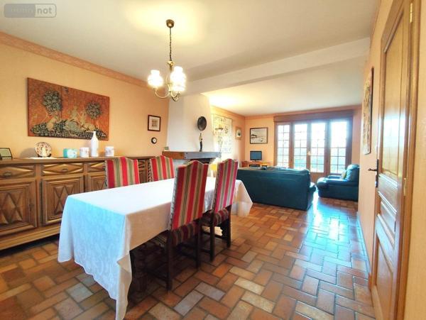 Maison à vendre à Saint-Léger-de-Linières dans le Maine-et-Loire (49170), ref : 49005-1359