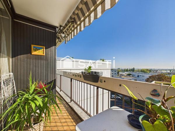 GARCHES - Buzenval appartement 4 pièces 82m2 - Dernier étage vue Paris