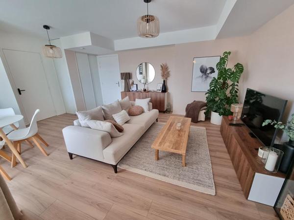 Appartement Grigny Sur Rhone 2 pièces, balcon