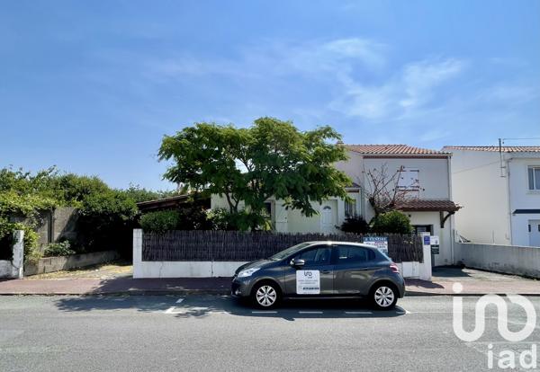 Maison à vendre 5 pièces 96 m² Saint-Gilles-Croix-de-Vie