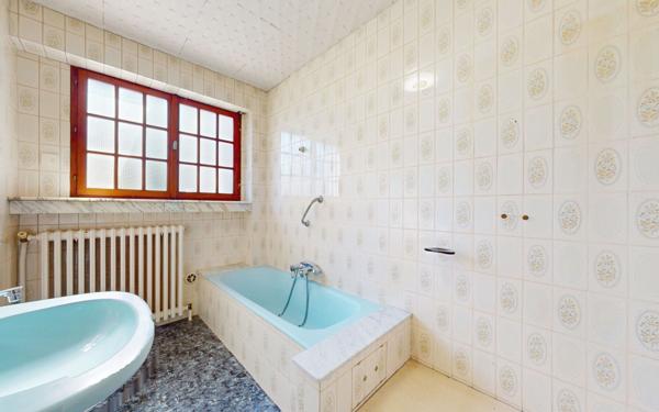 Maison à vendre    5 pièces •  Marange-Silvange