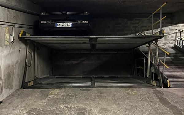 Stationnement à vendre
