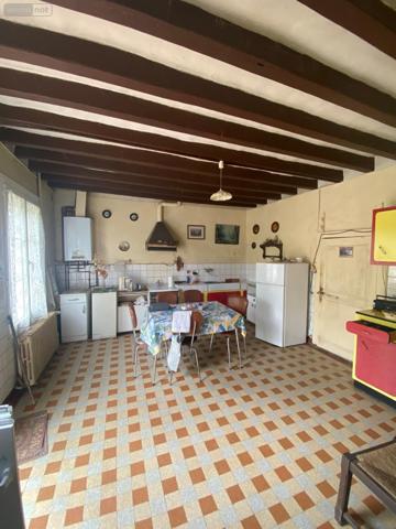 Maison à restaurer à vendre à Yvré-l'Évêque dans la Sarthe (72530), ref : LMY/BO