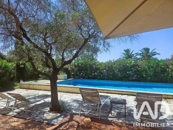Maison à vendre 6 pièces 173 m² Fréjus