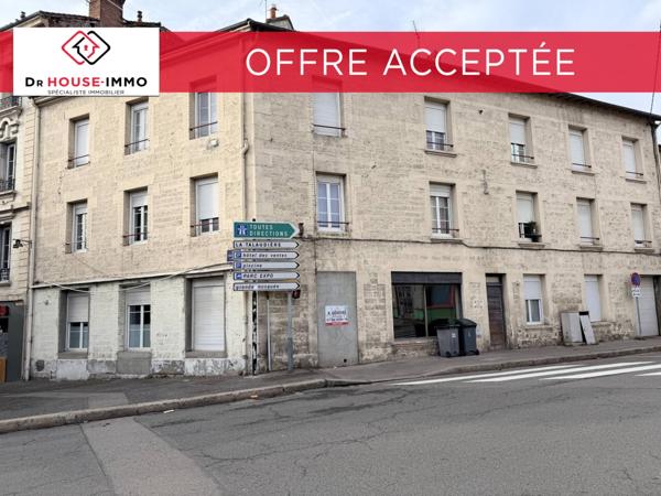 Immeuble à vendre 25 pièces de 492 m²