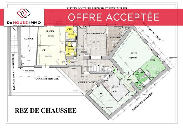 Immeuble à vendre 25 pièces de 492 m²