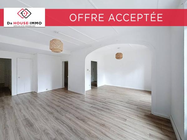 Immeuble à vendre 25 pièces de 492 m²