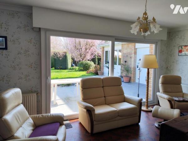Exclusivité, plain pied semi individuel en excellent état général, 3 chambres, jardin, garage