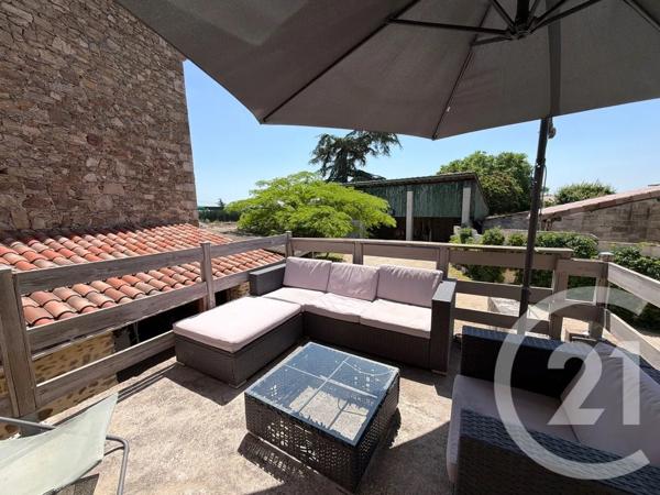 Maison à vendre  4 pièces - 121,90 m 2   FELINES  - 07