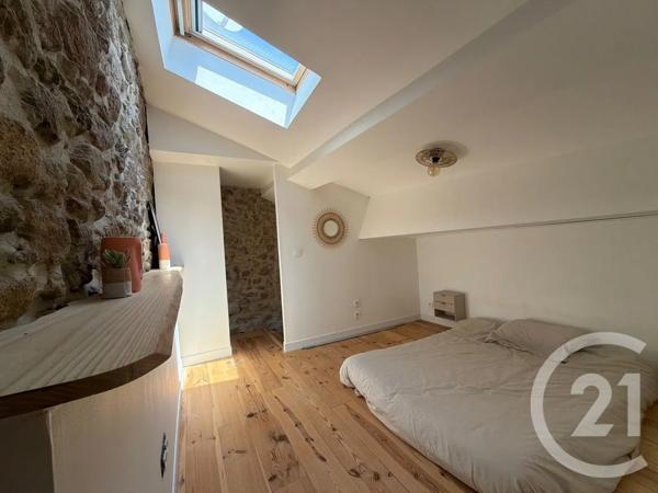 Maison à vendre  4 pièces - 121,90 m 2   FELINES  - 07