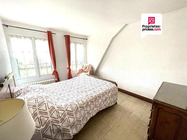 Maison 155 m2  5 chambres garage Jardin 4287m2  359000 HAI