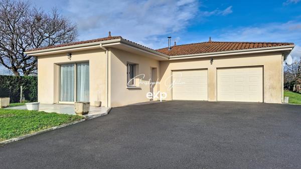 Maison de plain-pied – environ 123 m²