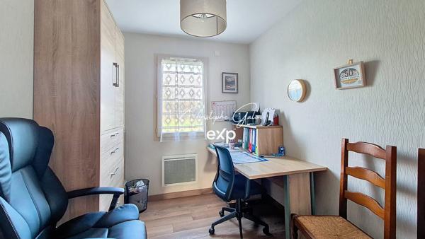 Maison de plain-pied – environ 123 m²