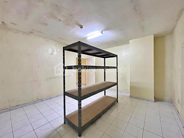 Immeuble mixte de 85 m²