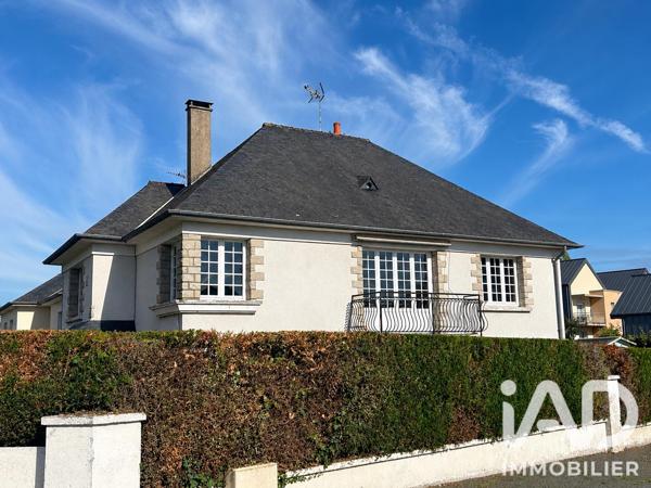Maison à vendre 5 pièces 124 m² Château-Gontier-sur-Mayenne