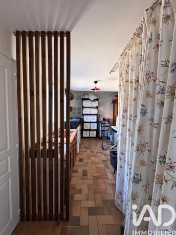 Maison à vendre 7 pièces 241 m² Pau