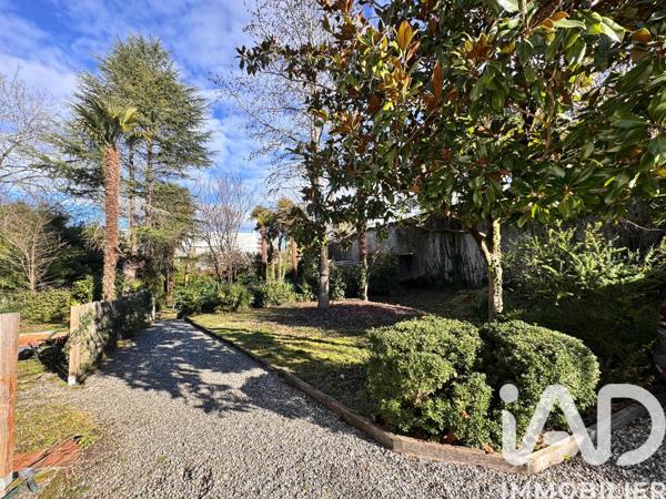 Maison à vendre 7 pièces 241 m² Pau