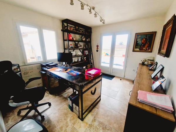 Maison de 130m² sur terrain de 569m² avec piscine