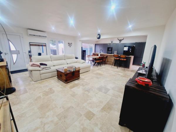 Maison de 130m² sur terrain de 569m² avec piscine