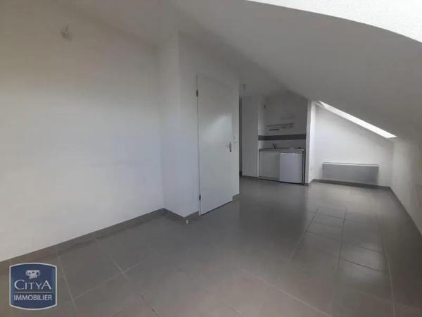 Appartement à louer 1 pièce 19.77m² Saint-Sébastien-sur-Loire (44230)
