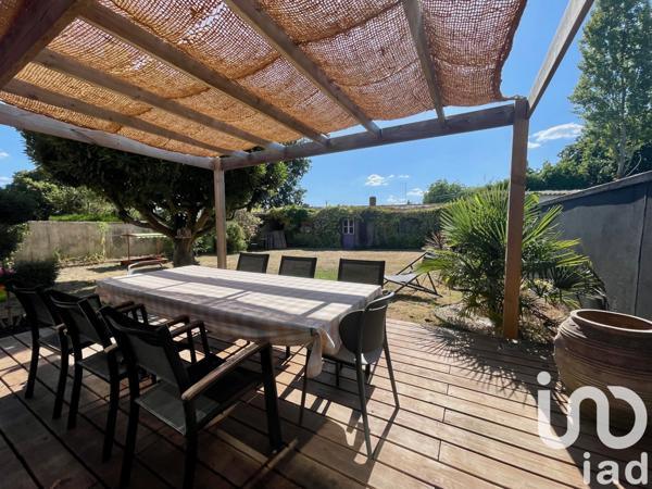 Maison à vendre 4 pièces 125 m² Sainte-Luce-sur-Loire