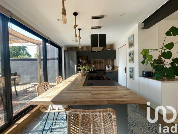 Maison à vendre 4 pièces 125 m² Sainte-Luce-sur-Loire