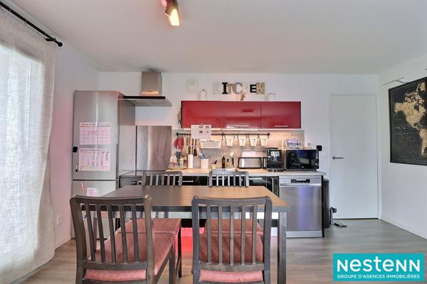 Carré de Soie Vaulx-en-Velin Proche Métro A - Appartement T3 de 60 m², récent, balcon, garage