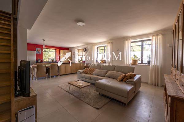 Maison 5 pièce(s) 4 chambre(s) 140 m²