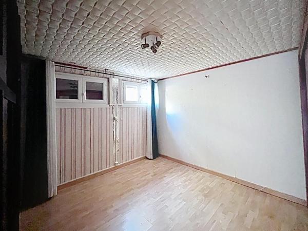 Maison familiale 4 chambres avec garage et jardin