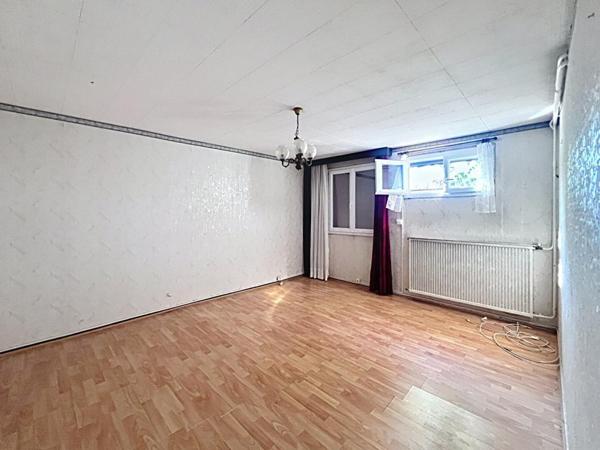 Maison familiale 4 chambres avec garage et jardin