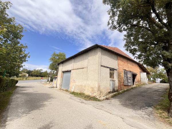 Saint-Cricq (32430) Dépôt Commercial / Grange à Aménager – Idéal Artisan, Entreprise ou Profession Libérale