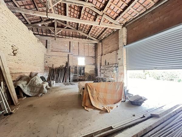 Saint-Cricq (32430) Dépôt Commercial / Grange à Aménager – Idéal Artisan, Entreprise ou Profession Libérale